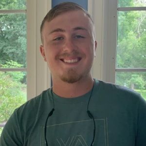 Meet your Posher, Zach